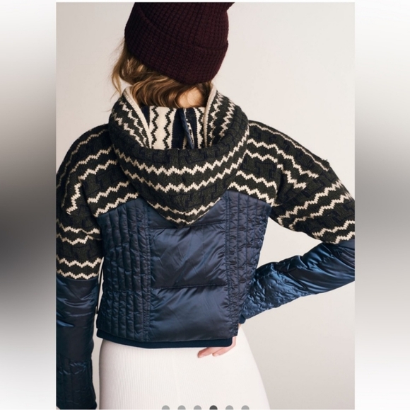 FREE PEOPLE Just Lodgin' Sweater Puffer - SMALL - Picture 2 of 11